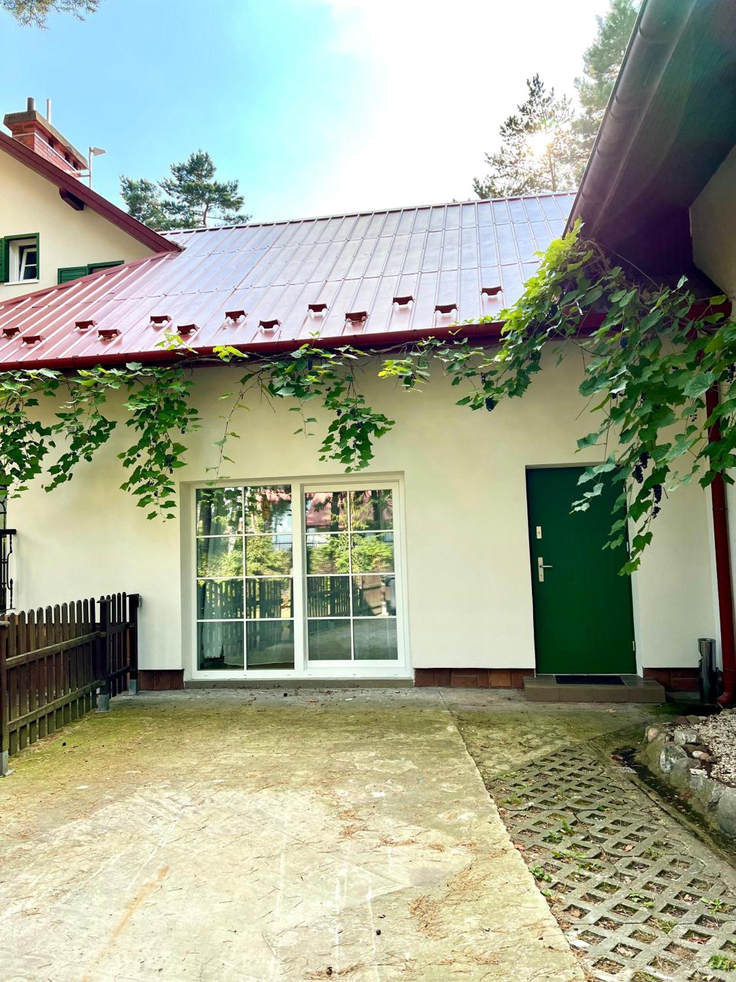 Sosnowy Apartament Jozefow  Bagian luar foto
